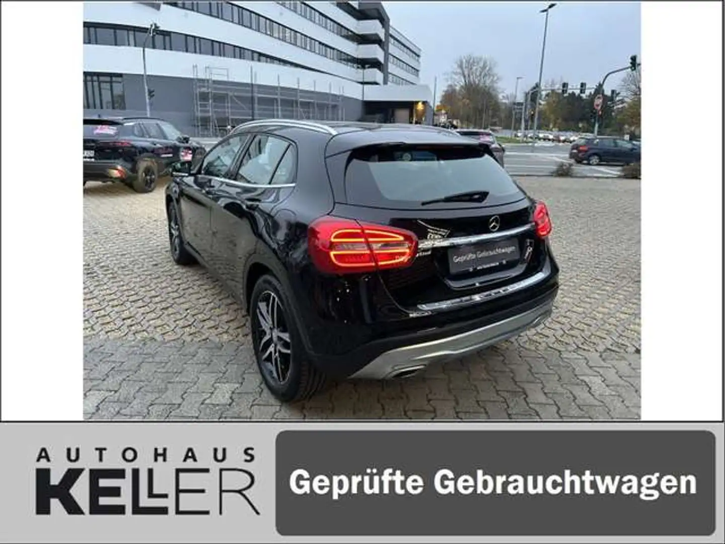 Mercedes-Benz GLA 200 (CDI) d 4Matic 7G-DCT Urban - 2