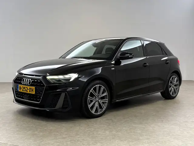Audi A1 view 7