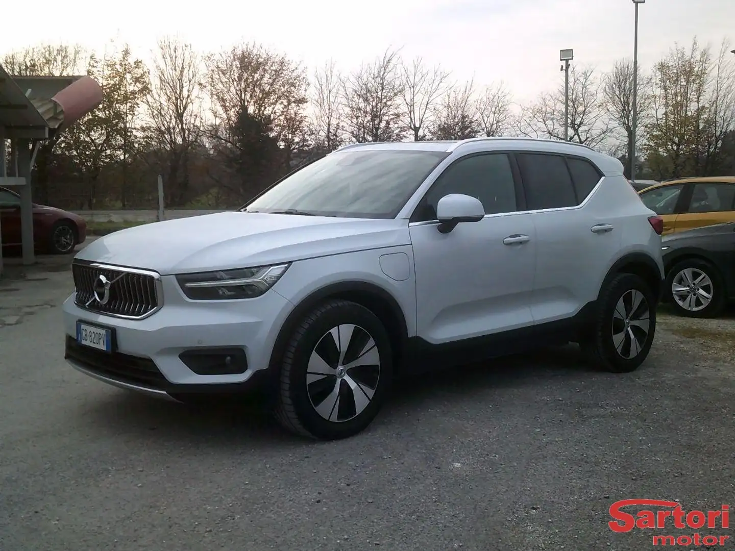 Volvo XC40 PLUGIN UNIPROPRIETARIO PERFETTO STATO! Bianco - 1