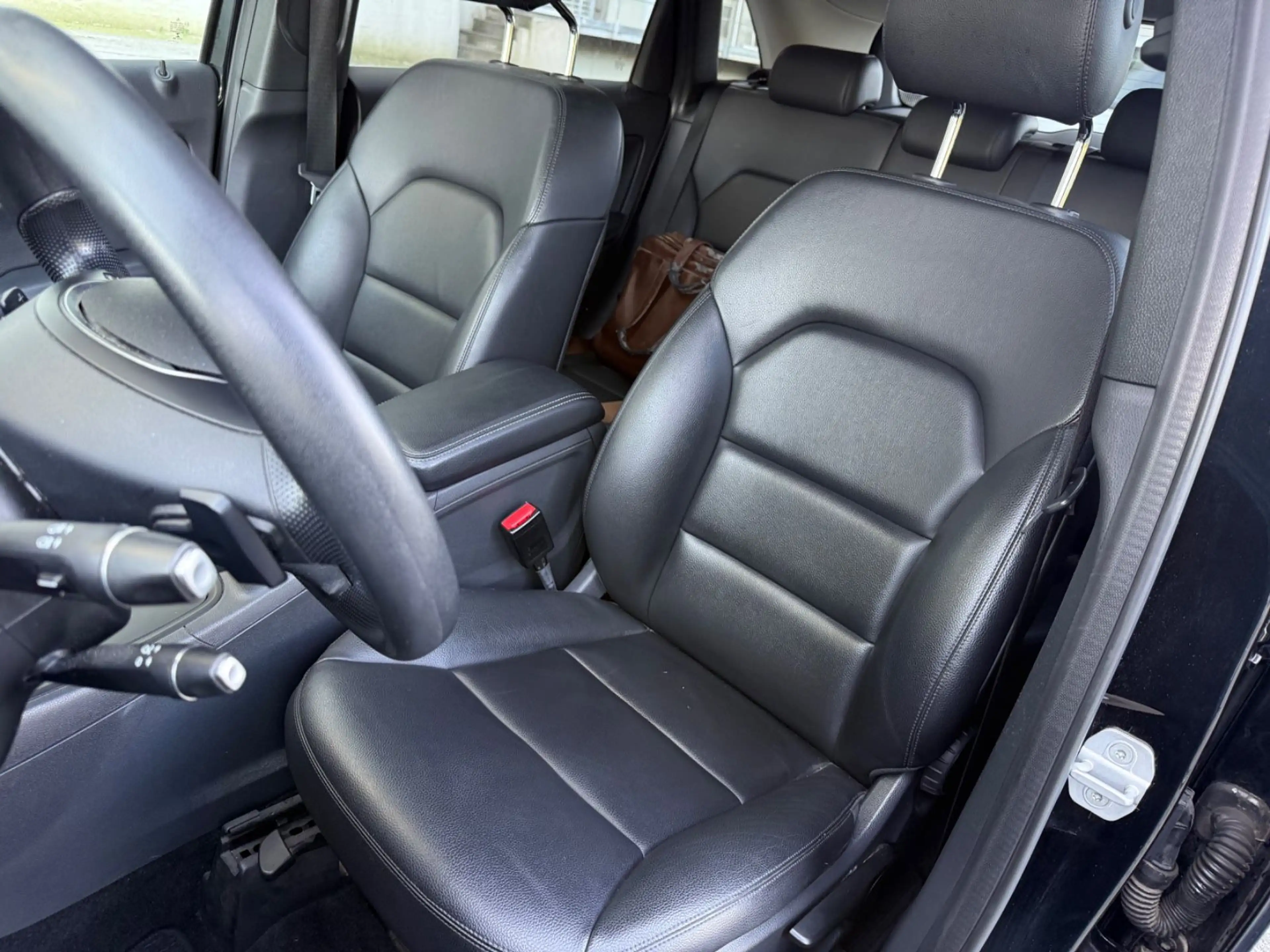 Mercedes-Benz B 200 B200CDI*7G*1.Hand*PDC*KLIMA*Rentner*Automatik* — photo 13