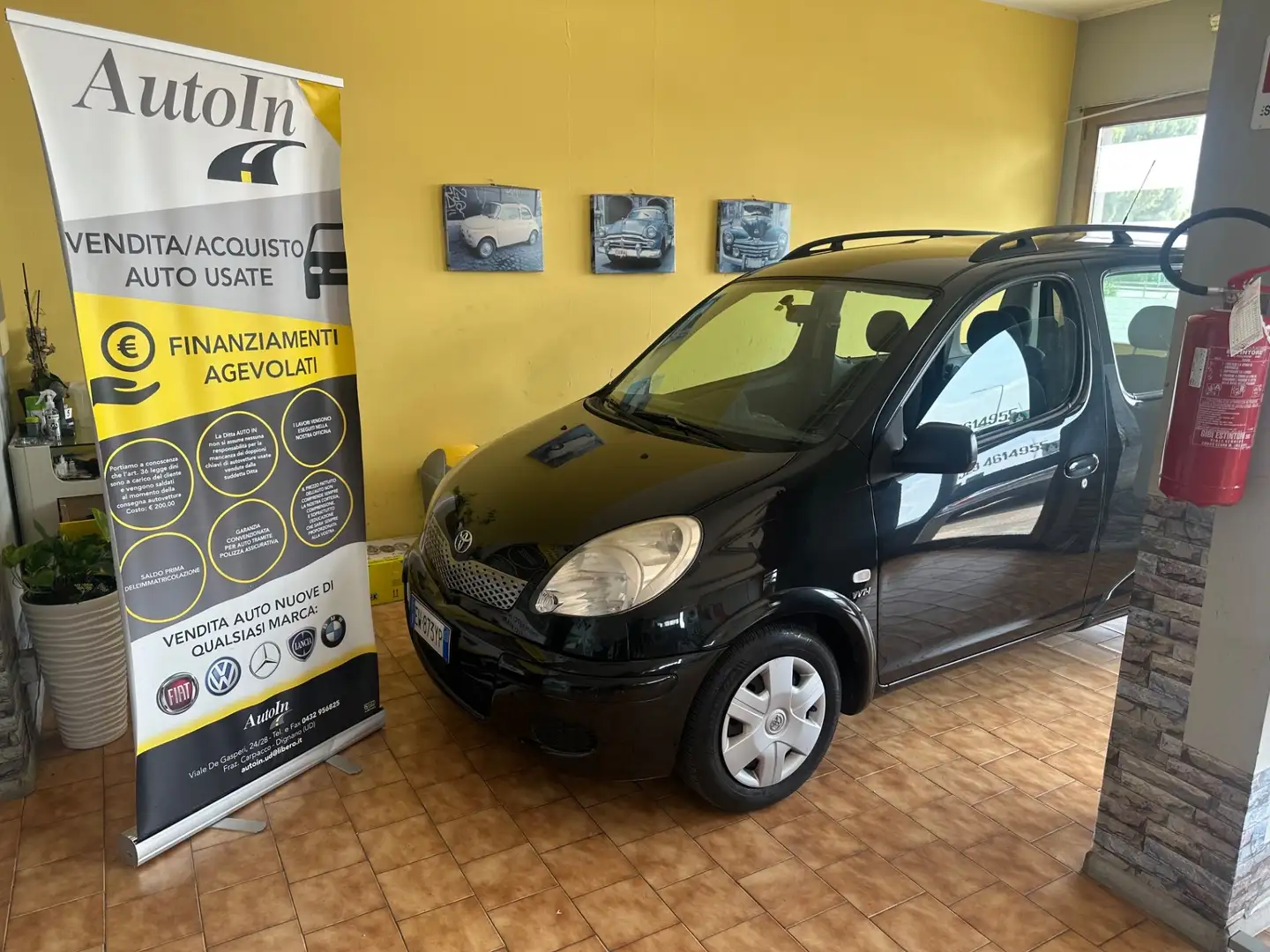 Toyota Yaris Verso 1.3i 16V cat Sol '03 Noir - 1