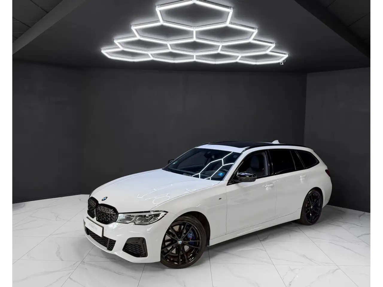 BMW 340
