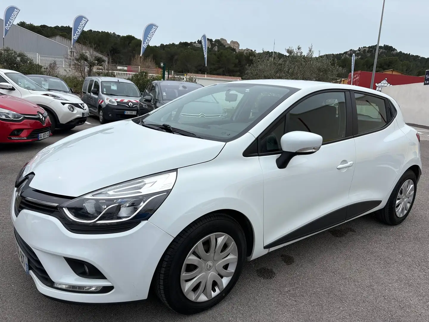 Renault Clio SOCIETE DCI 90 ENERGY E6C MEDIANAV Blanc - 1