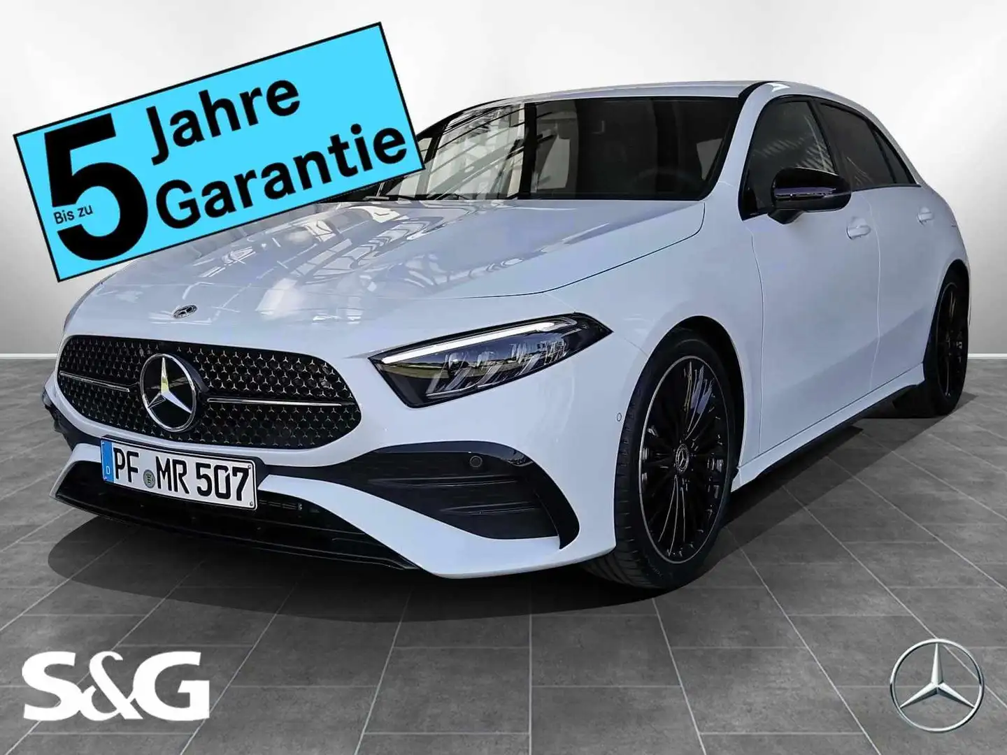 Mercedes-Benz A 200 AMG Distronic+RüKam+LED+Standh+HuD+Totwin Weiß - 1