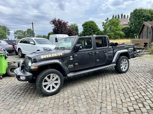 Jeep Gladiator CRD 3.0 V6 4WD Overland * car -pass *