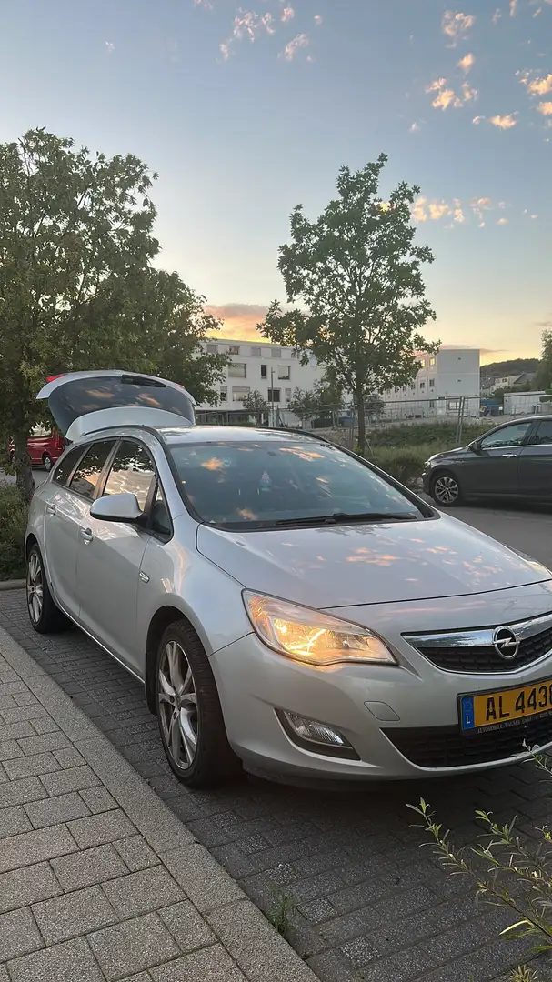Opel Astra 1.7CDTi Sport 18´´ Argent - 2