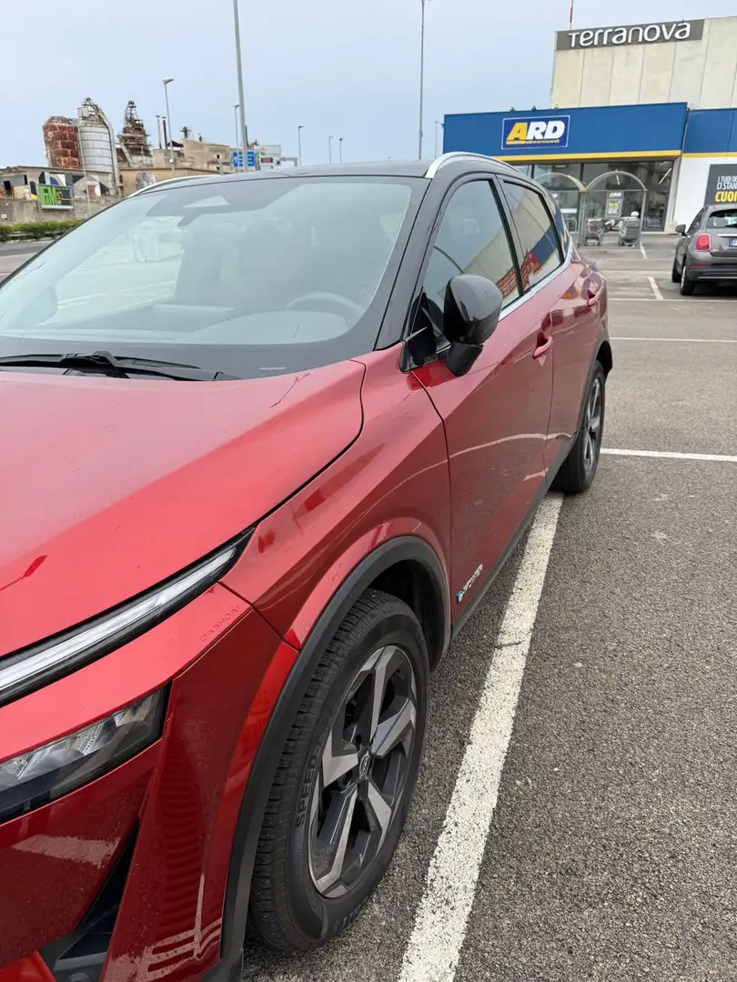 Nissan Qashqai+2 n connecta Roşu - 1