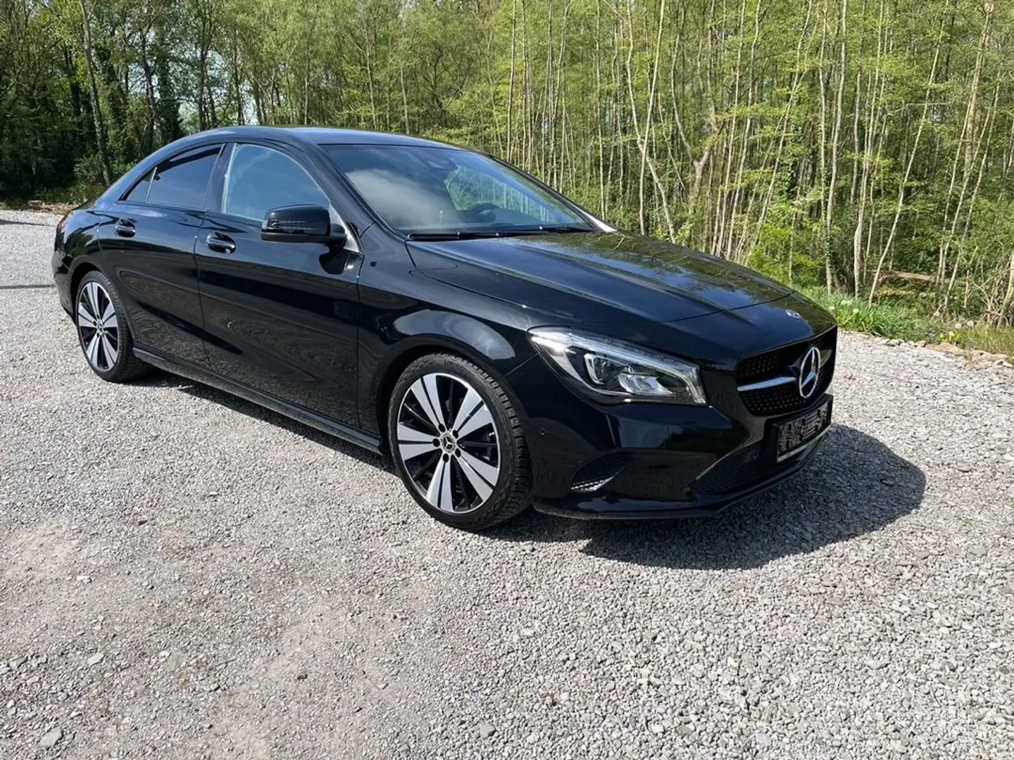Mercedes-Benz CLA 180 122PK 2017 82.984 KM AUTOMAAT BLACK EDITION Чорний - 2