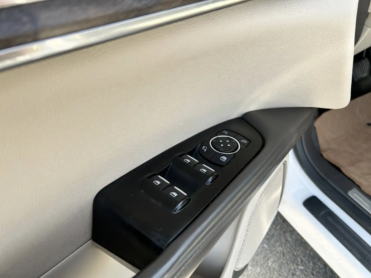 Lincoln MKX снимка Lincoln MKX