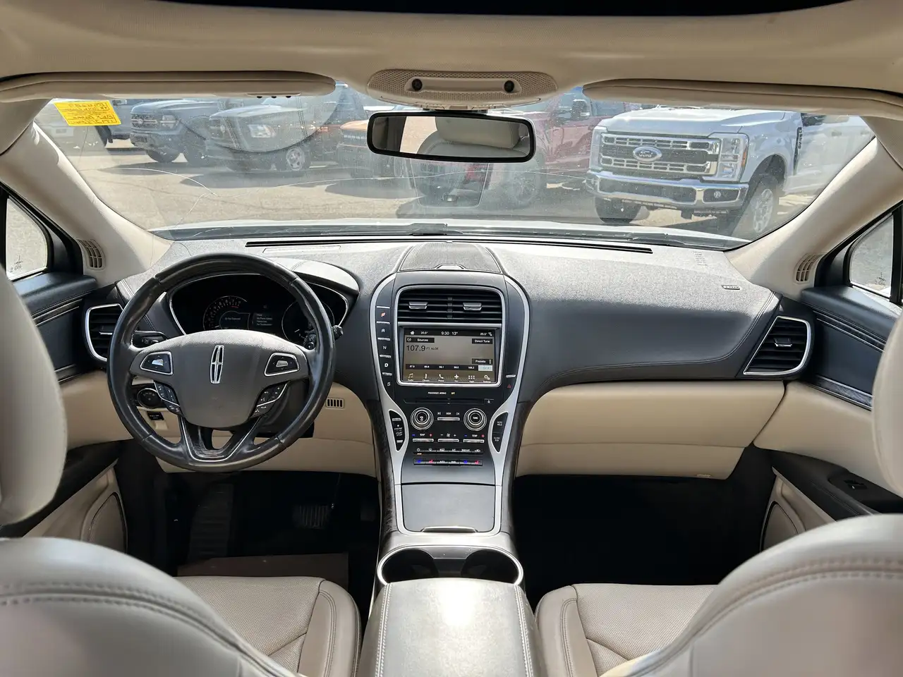 Lincoln MKX снимка Lincoln MKX