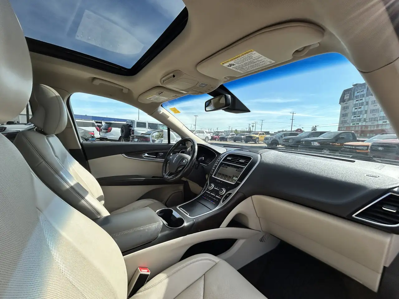 Lincoln MKX снимка Lincoln MKX