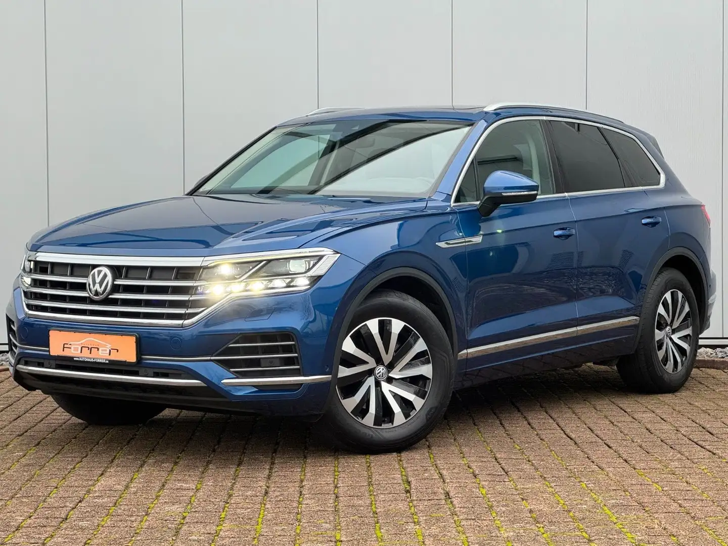 Volkswagen Touareg 3.0 TDI "Elegance" 4M LUFT HUD AHK PANO Blau - 1