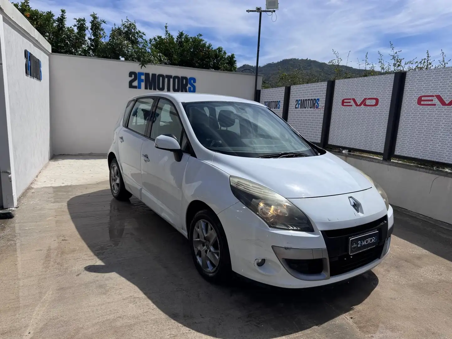 Renault Scenic X-Mod 1.5 dci Dynamique 110cv Negro - 1
