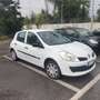 Renault Clio Clio III 2005 5p 1.2 16v 4U Pack 65cv Blanc - thumbnail 3