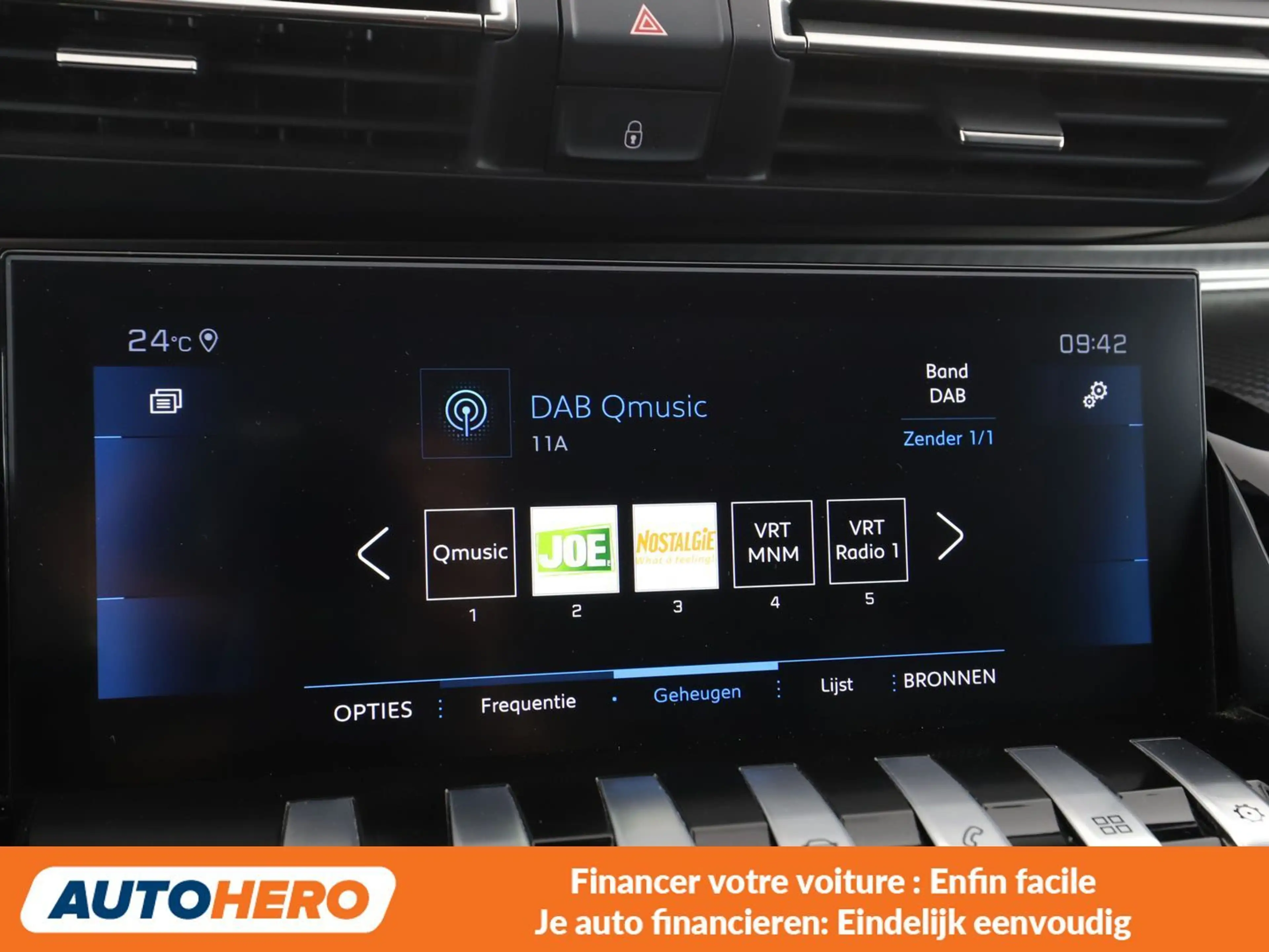 Peugeot 508 1.2 PureTech Allure Pack — photo 10
