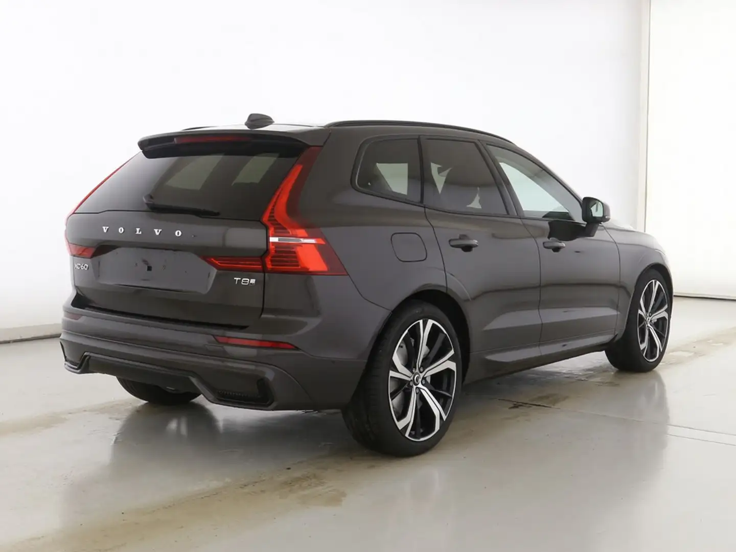 Volvo XC60 T8 AWD Ultra Dark AHK STANDHZ 360° PANO Grau - 2