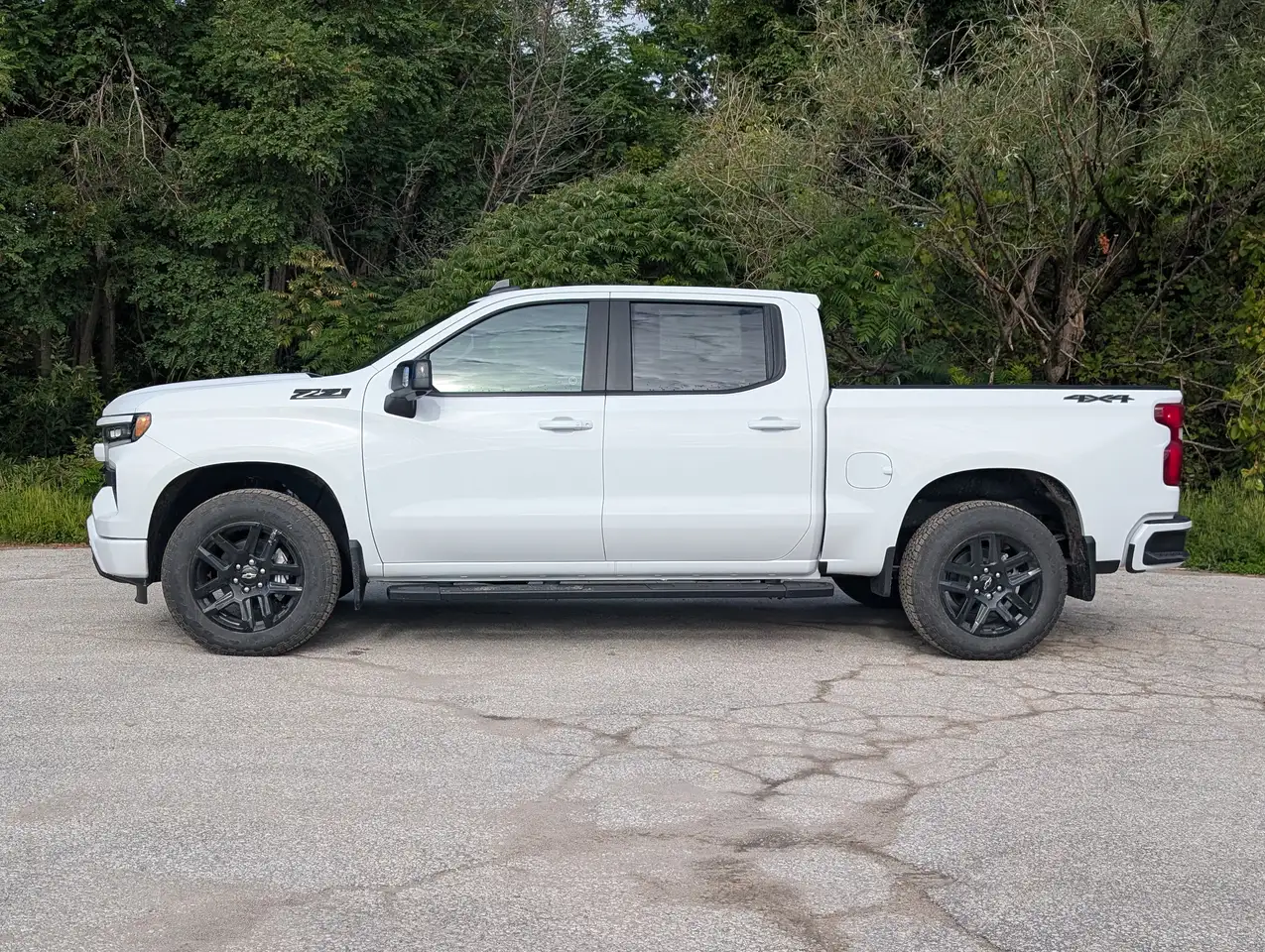 Chevrolet Silverado 1500 снимка Chevrolet Silverado 1500
