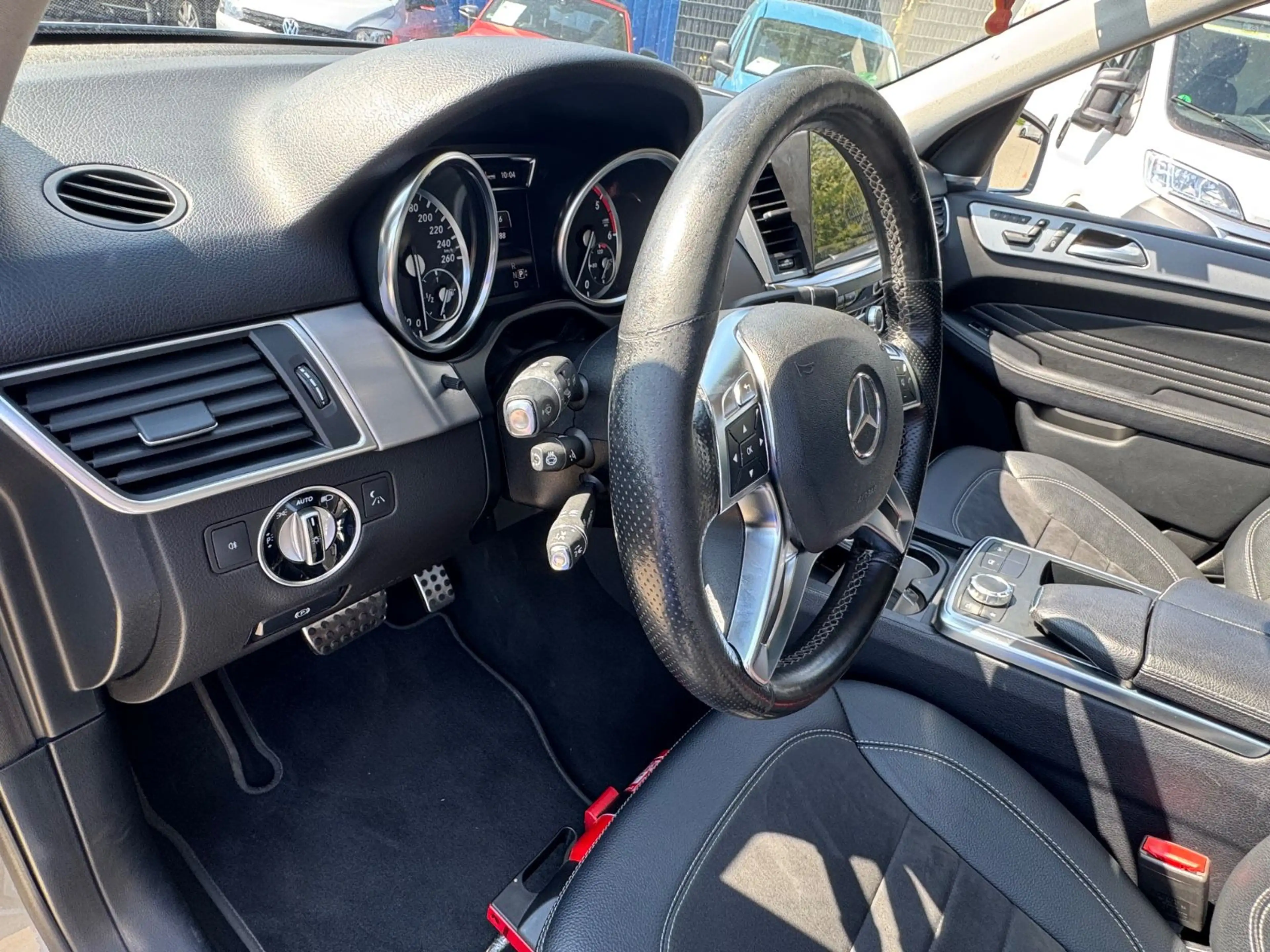 Mercedes-Benz ML 350 ML ML 350 CDI BlueTec 4Matic — photo 8