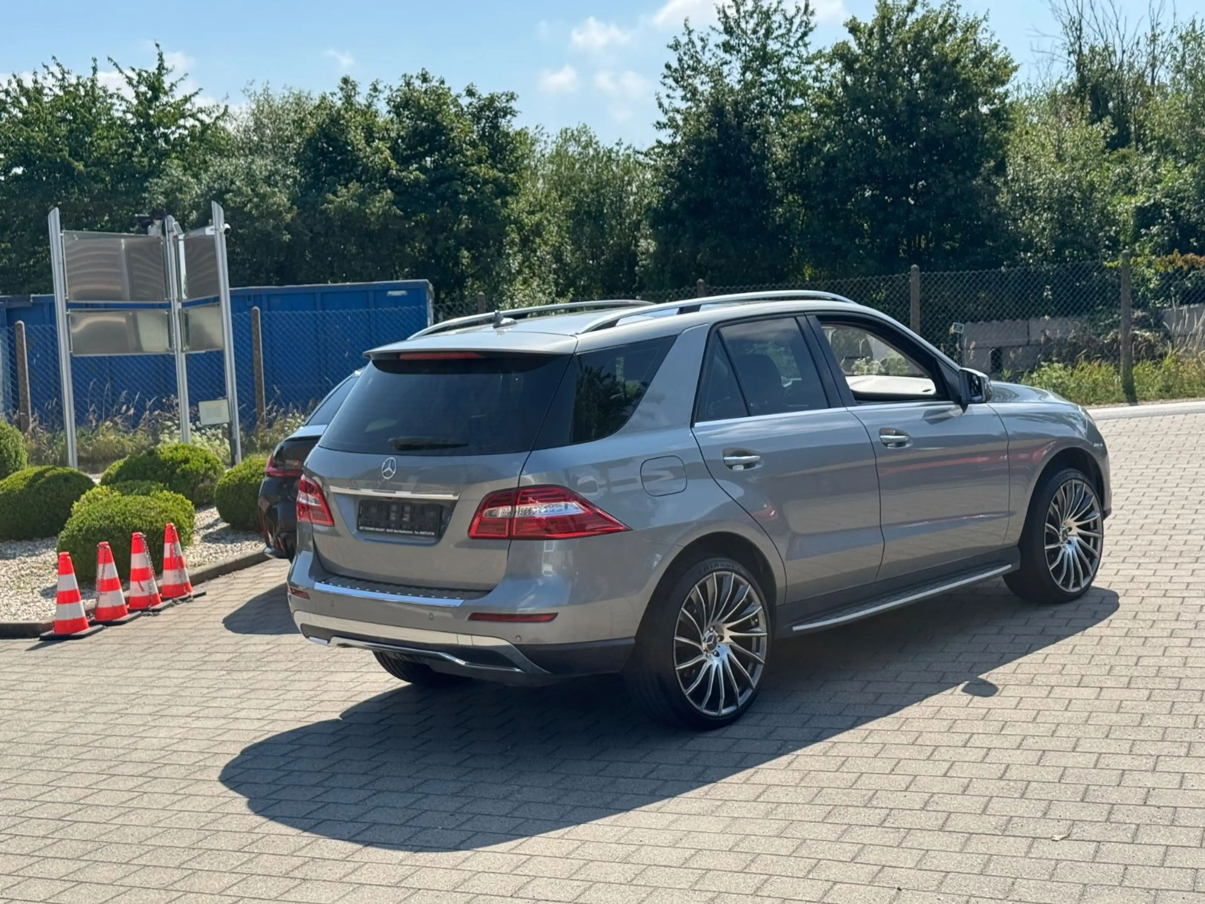 Mercedes-Benz ML 350 ML ML 350 CDI BlueTec 4Matic — photo 4