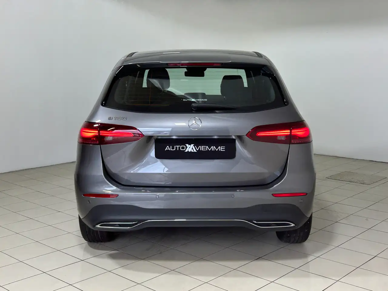 Mercedes-Benz B 180 B 180 Business Extra auto 3