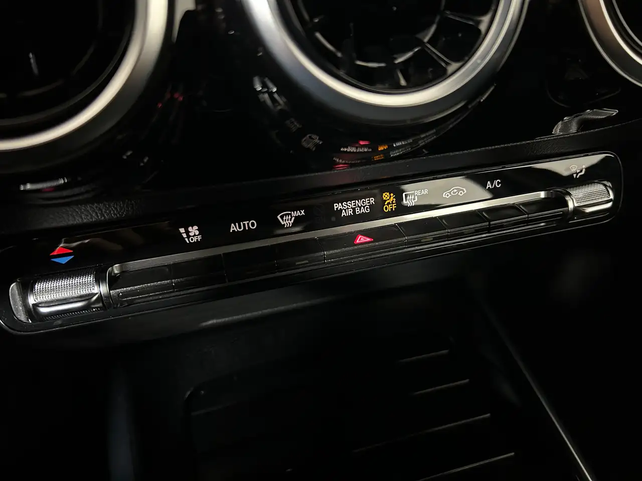 Mercedes-Benz B 180 B 180 Business Extra auto 12