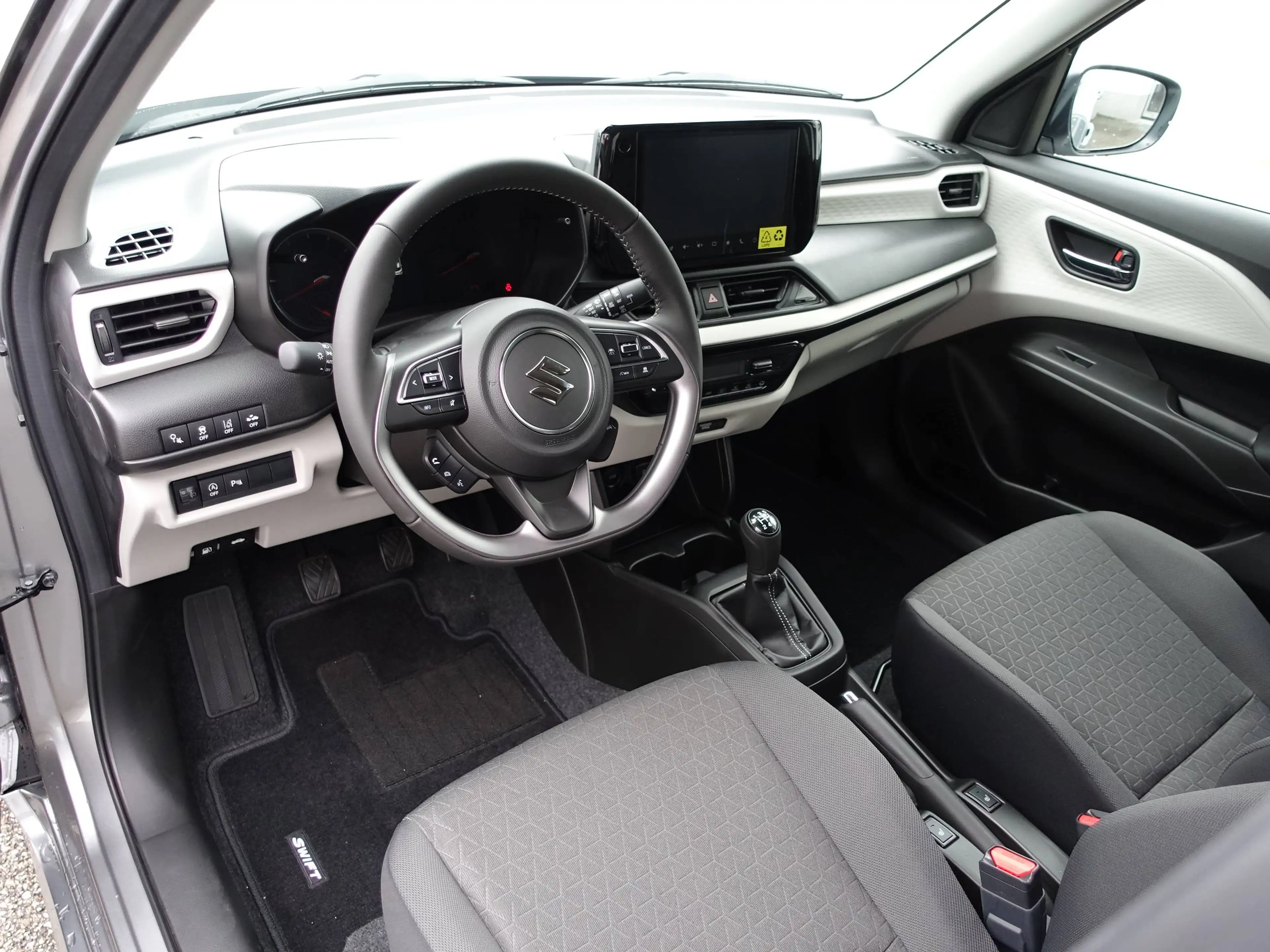 Suzuki Swift SWIFT 1.2 HYBRID shine — photo 10