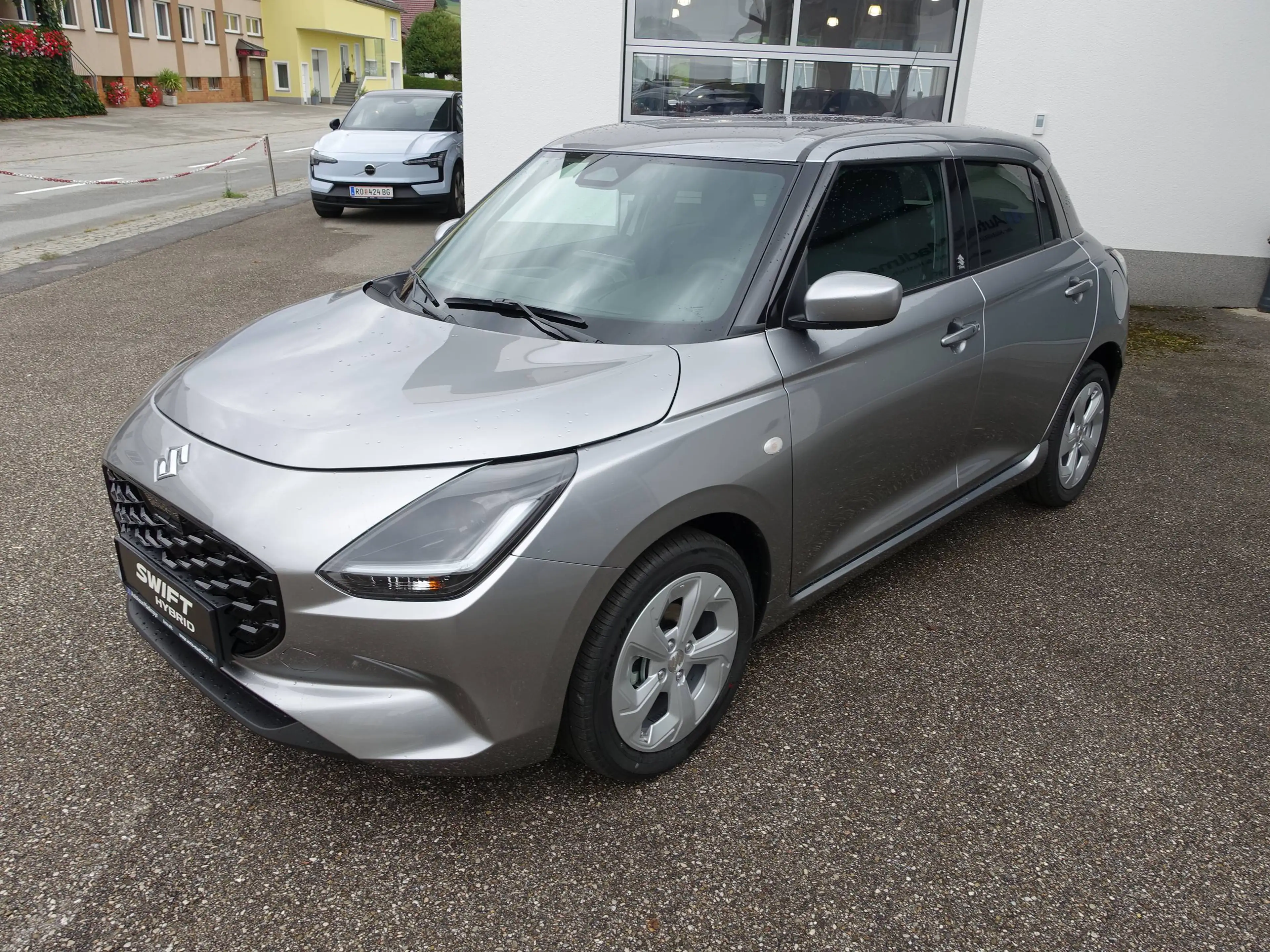 Suzuki Swift SWIFT 1.2 HYBRID shine — photo 3