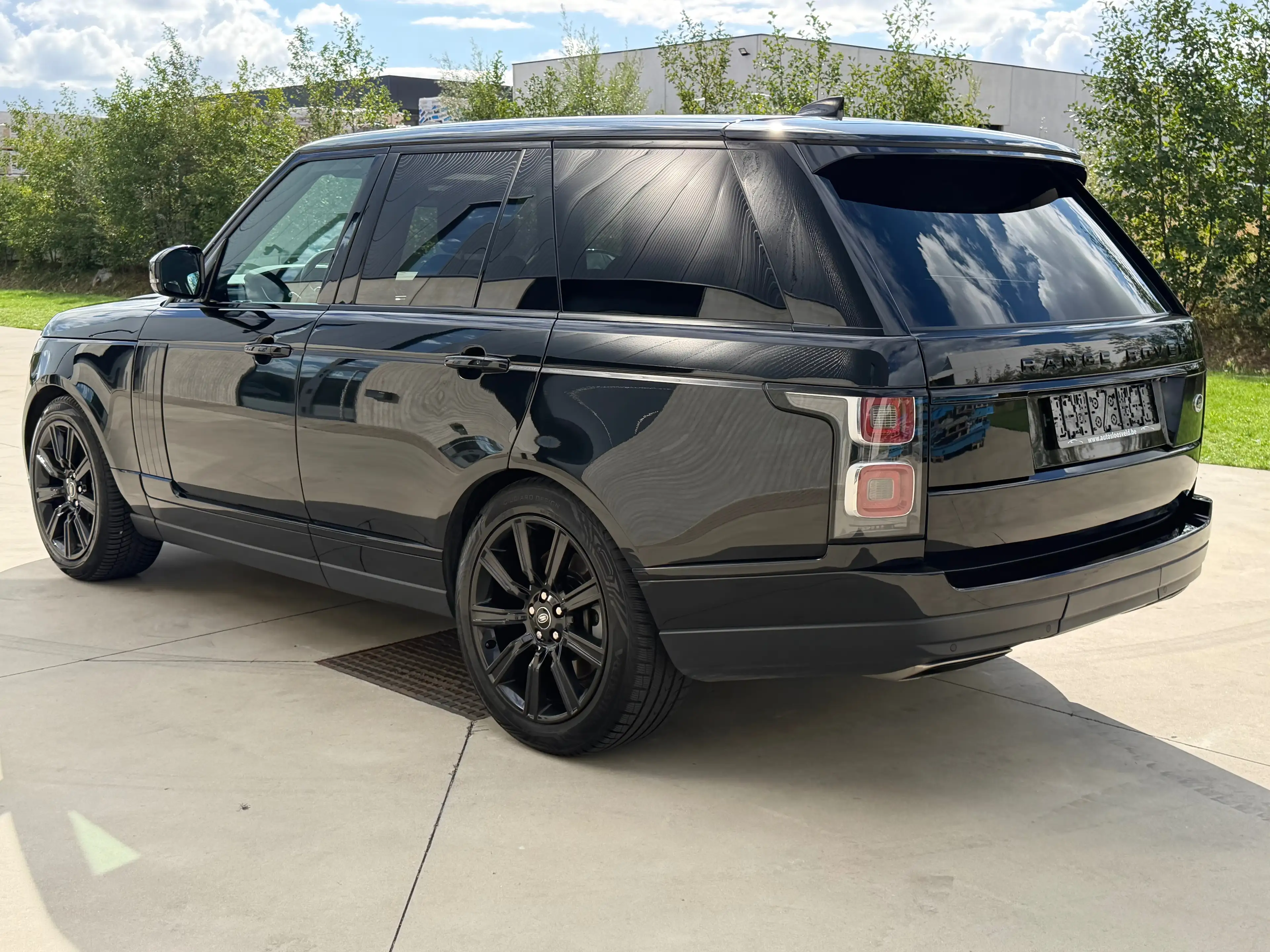 Land Rover Range Rover 3.0 TD6 D300 Black Pack / LICHTE VRACHT/ € 38.000 EXCL BTW — photo 6