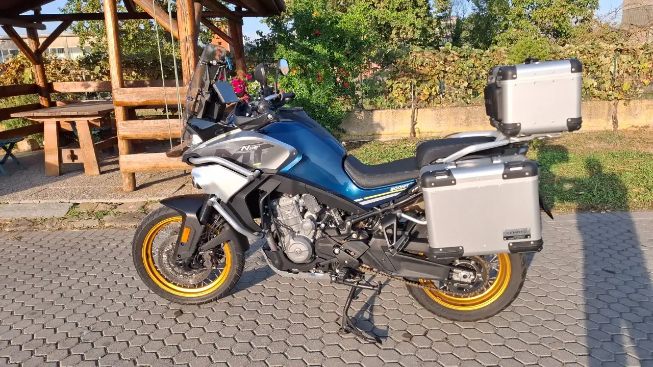Cfmoto 800 MT