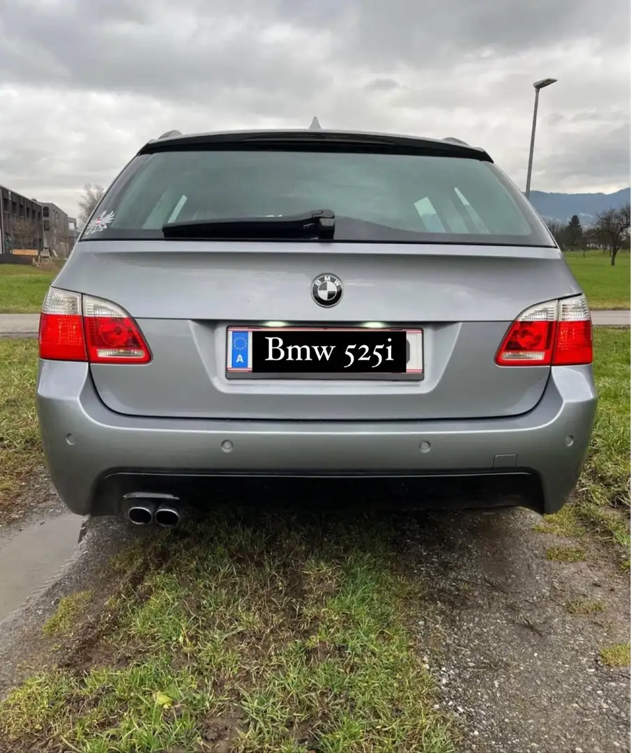 BMW 525 i Touring 2. Hand M Paket Grau - 2