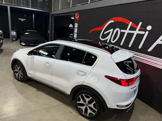 Kia Sportage view 11