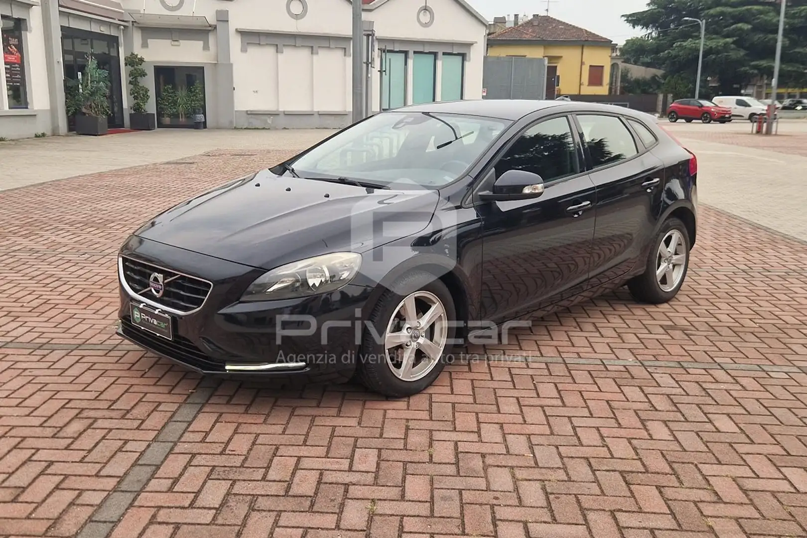Volvo V40 V40 D2 1.6 Kinetic Nero - 1
