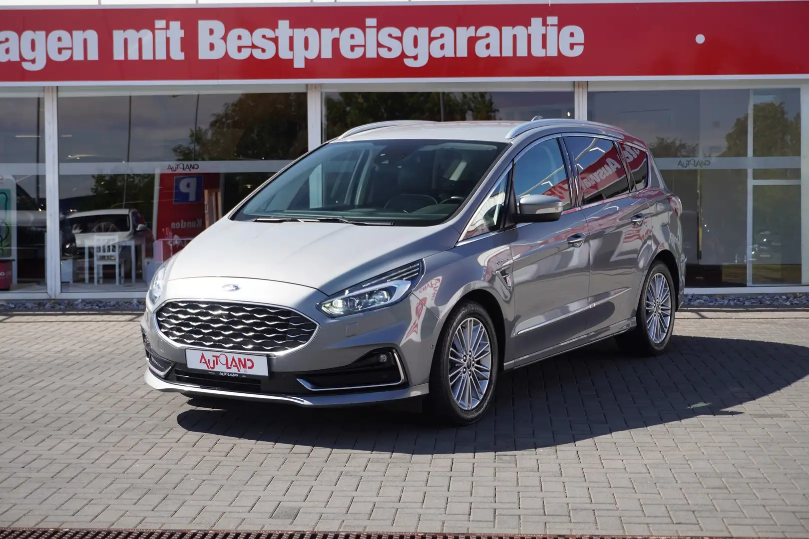 Ford S-Max S-MAX 2.0 EcoBlue Vignale LED Navi Totwinkel AHK Silber - 2