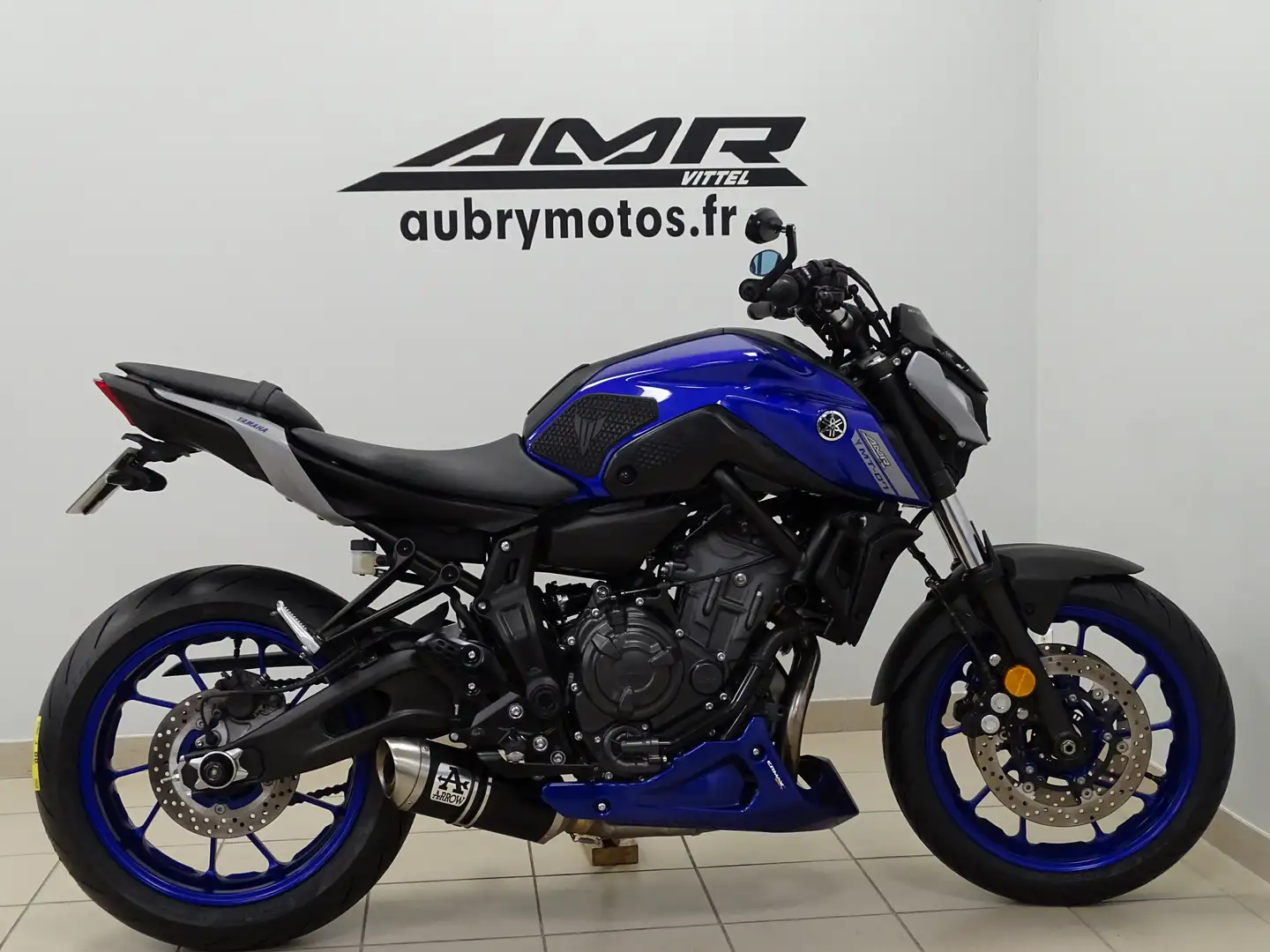 Yamaha MT-07 Bleu - 1