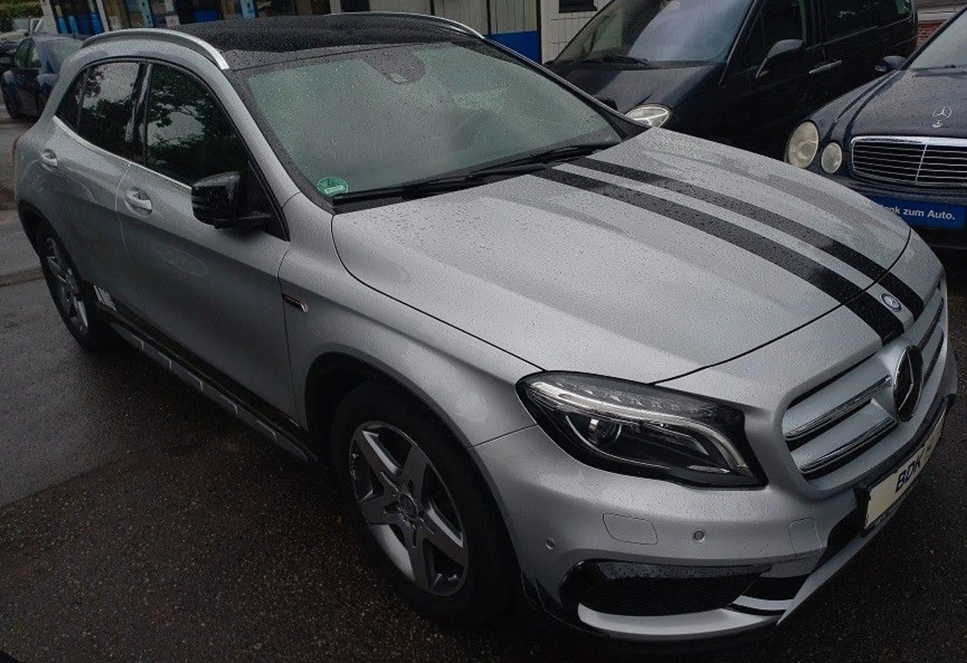 Mercedes-Benz GLA 250 GLA  2,0 Aut AMG Klima Leder Navi LMF18" — photo 2