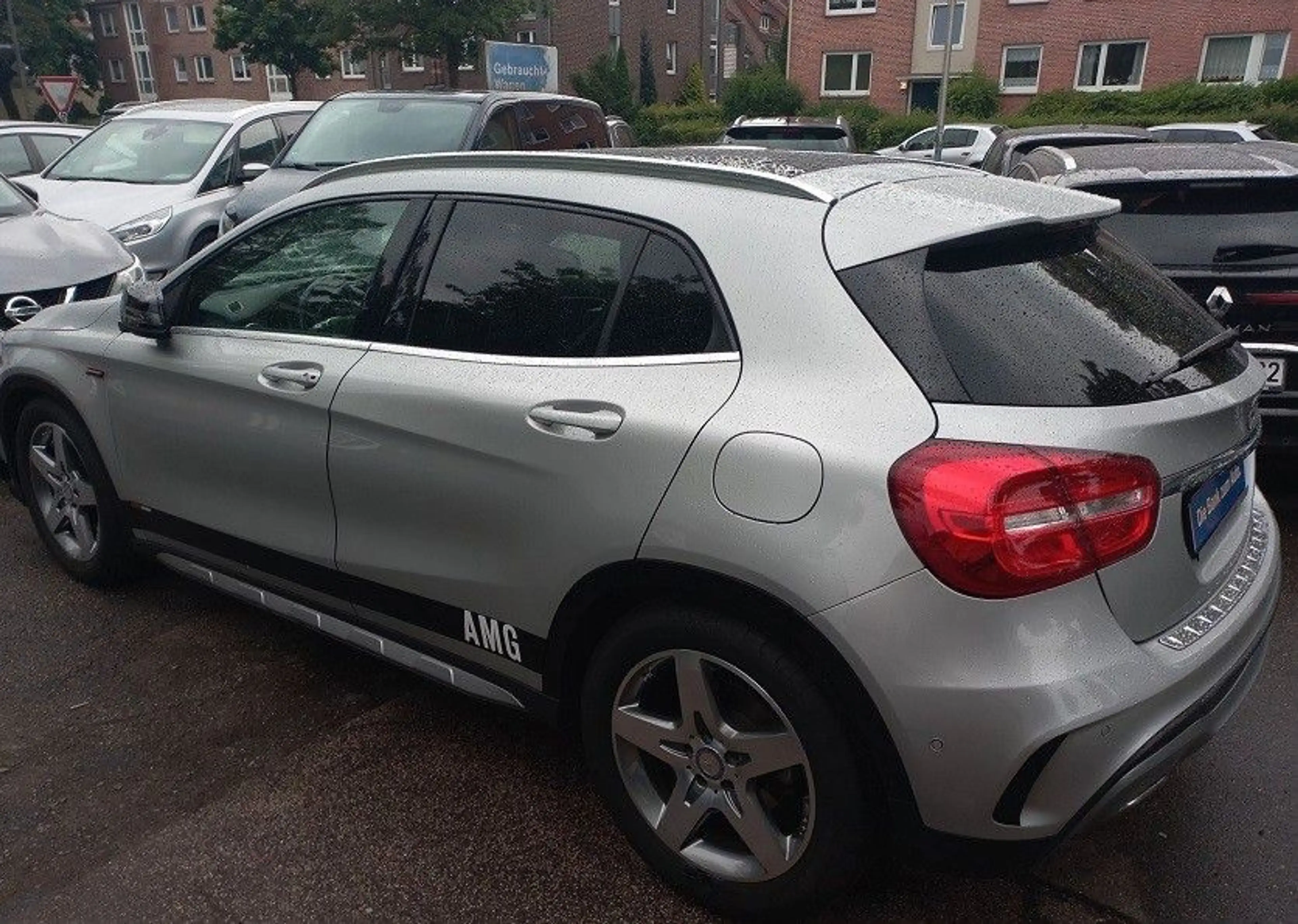 Mercedes-Benz GLA 250 GLA  2,0 Aut AMG Klima Leder Navi LMF18" — photo 5