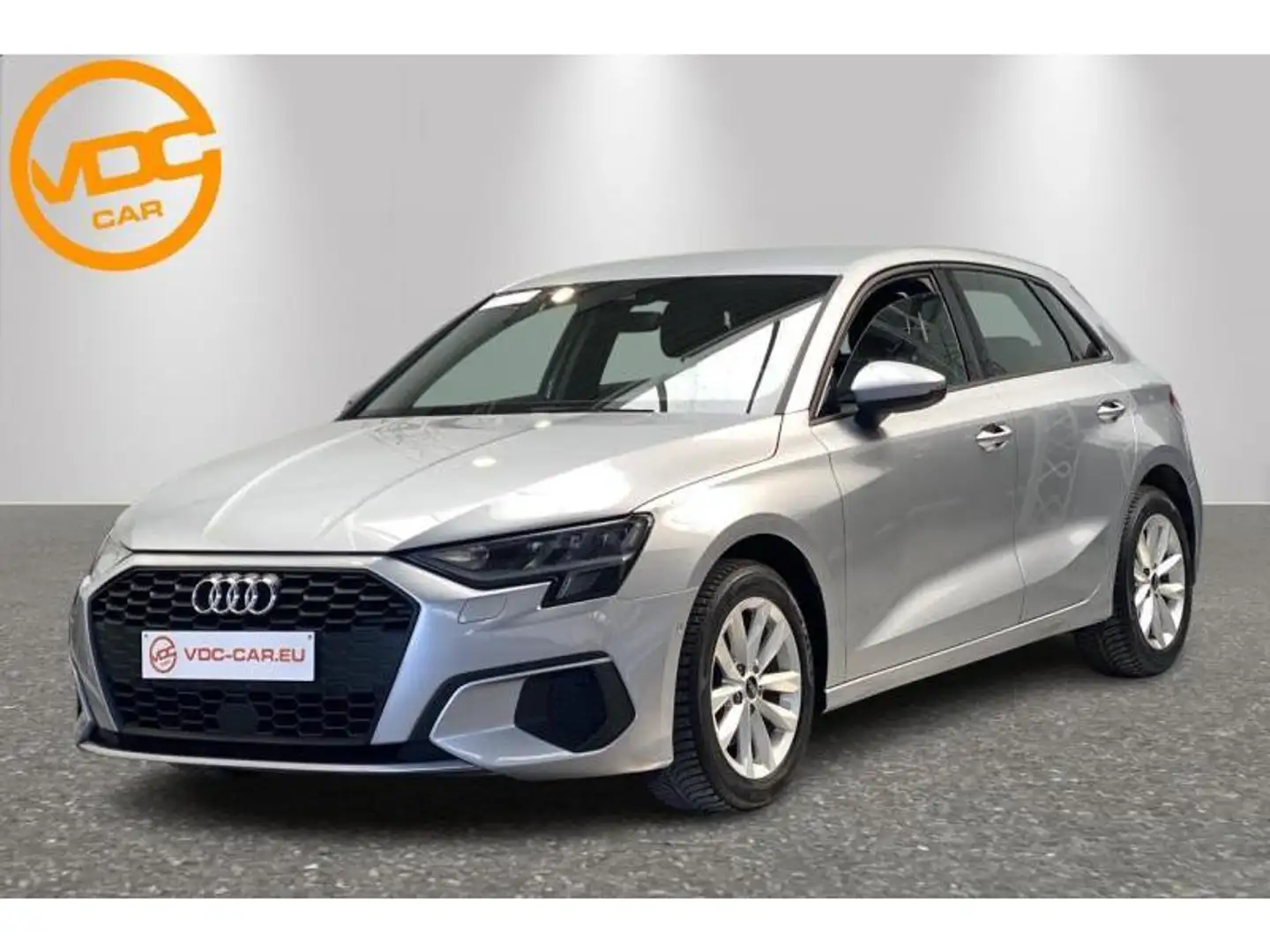 Audi A3 Sportback 30 TFSI S-Tronic Gris - 1