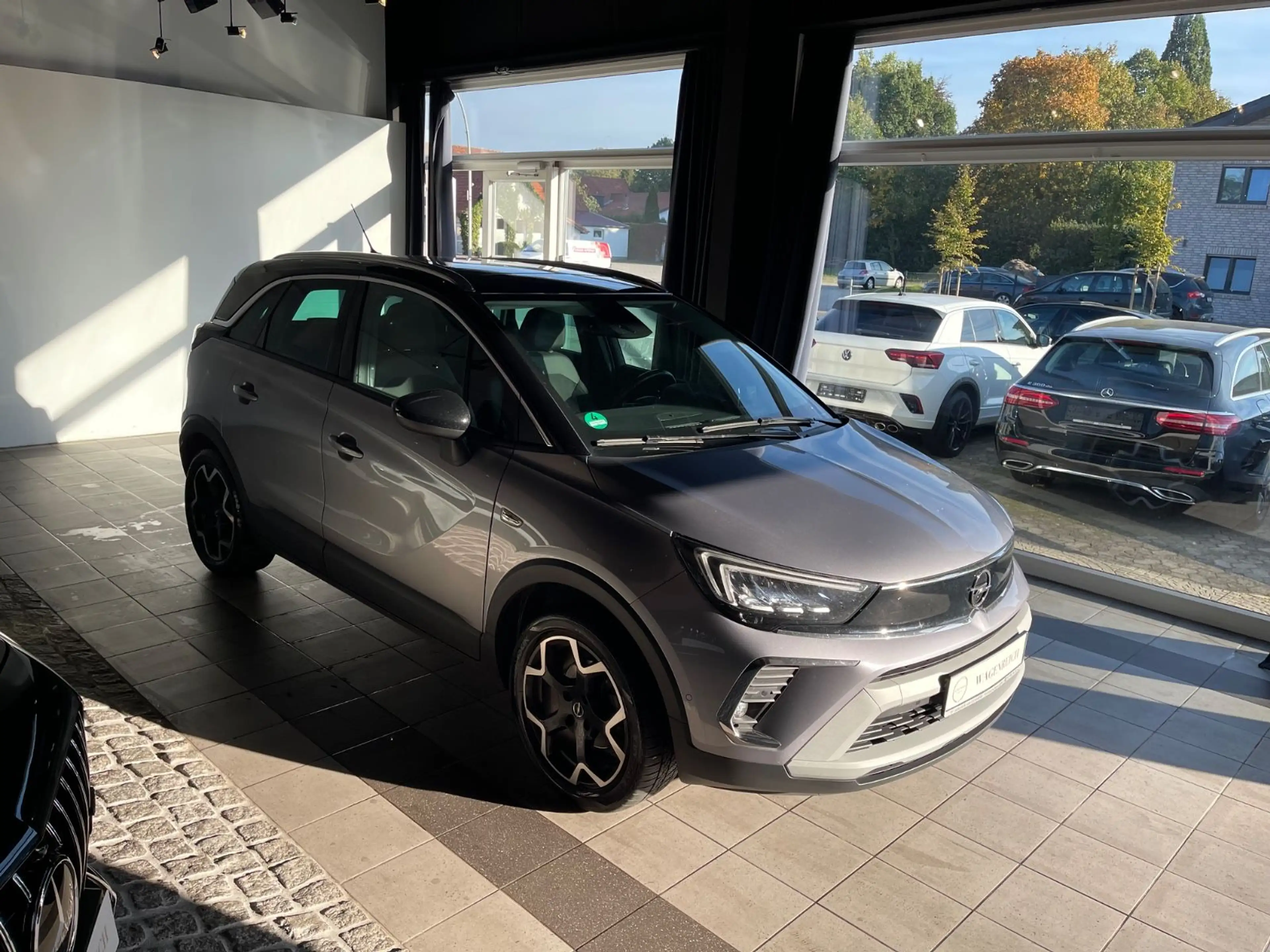 Opel Crossland X — photo 3