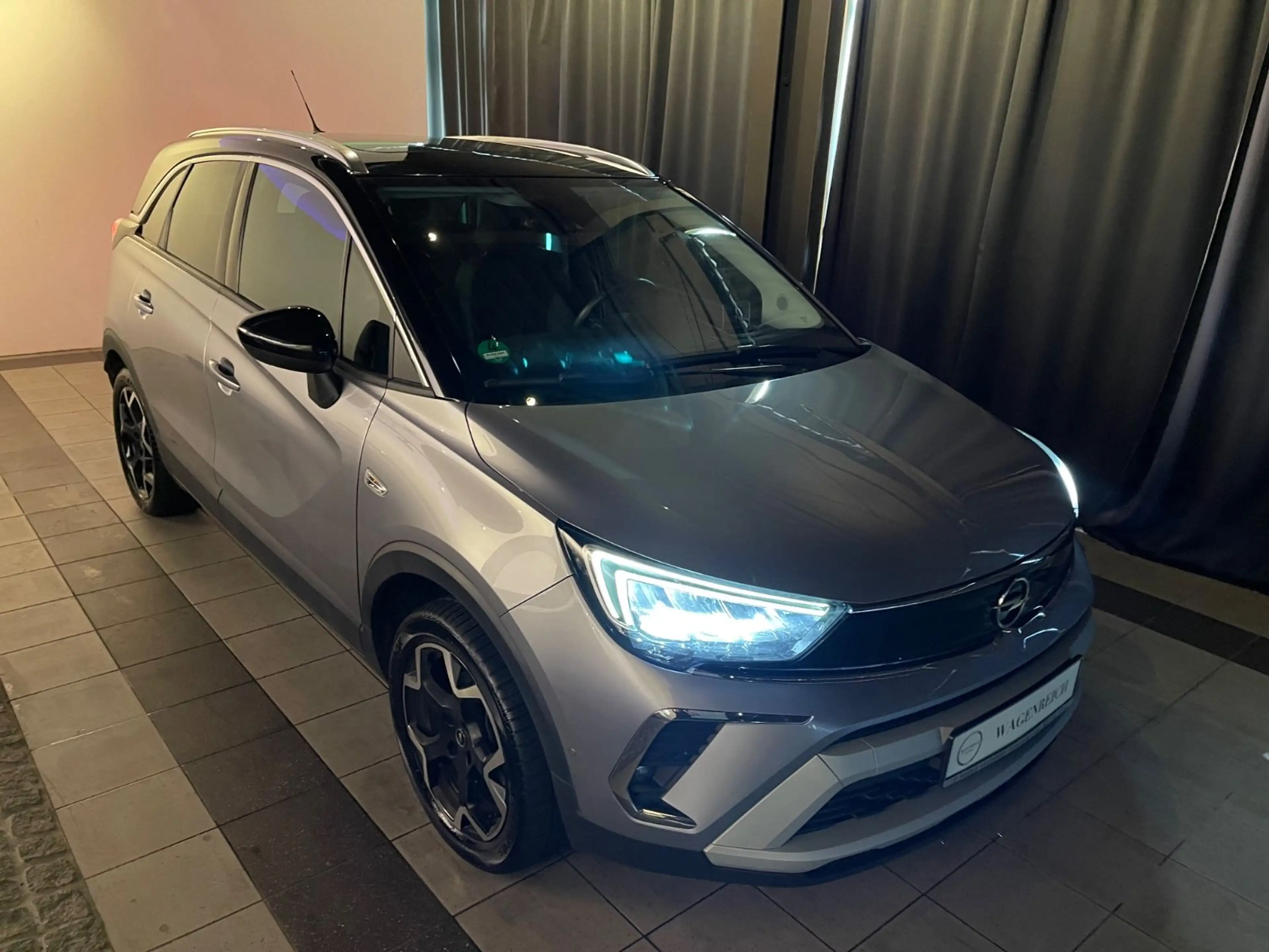 Opel Crossland X — photo 10