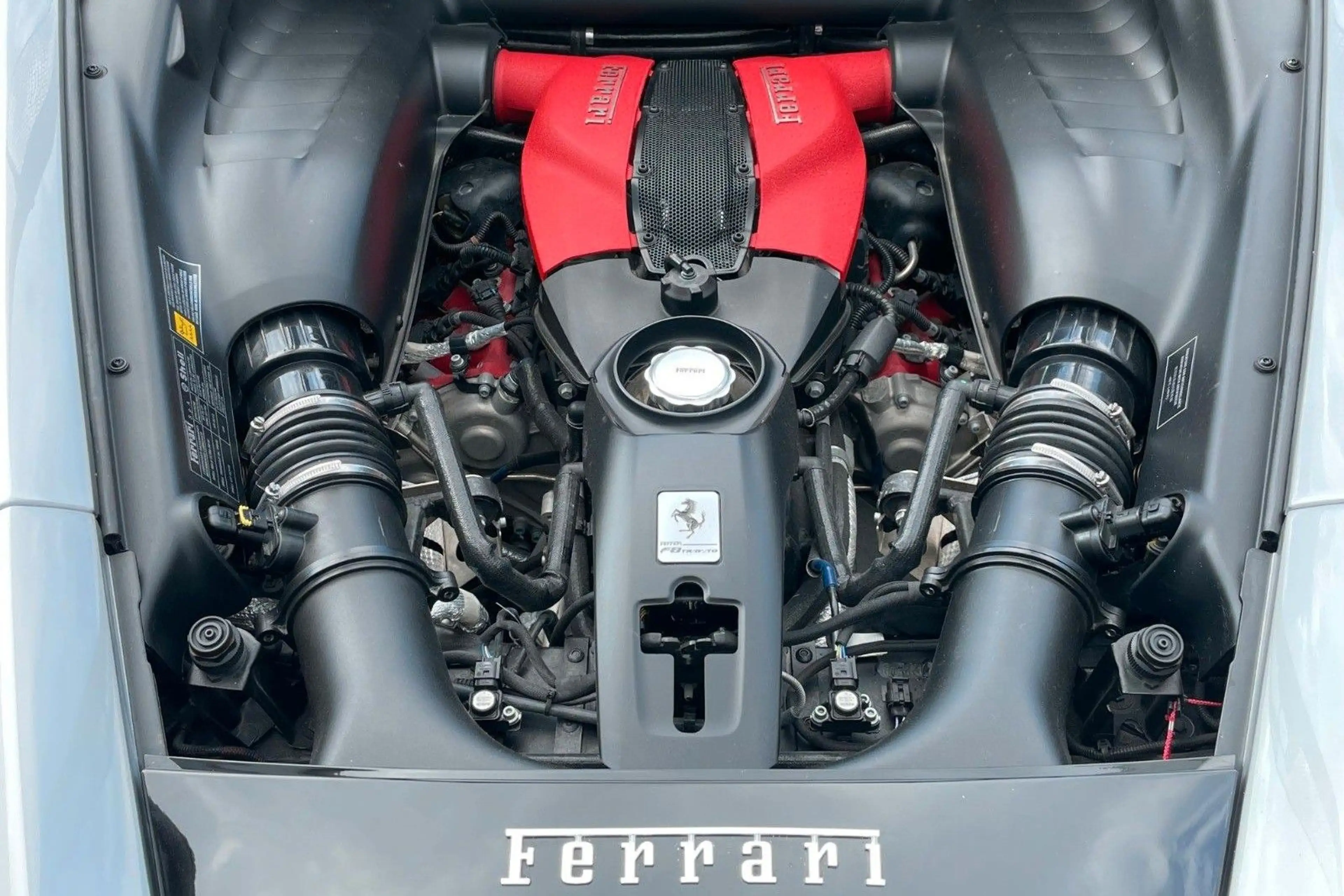 Ferrari F8 Tributo Lift, R-Kam, Karbon, Titan-AGA, JBL — photo 11