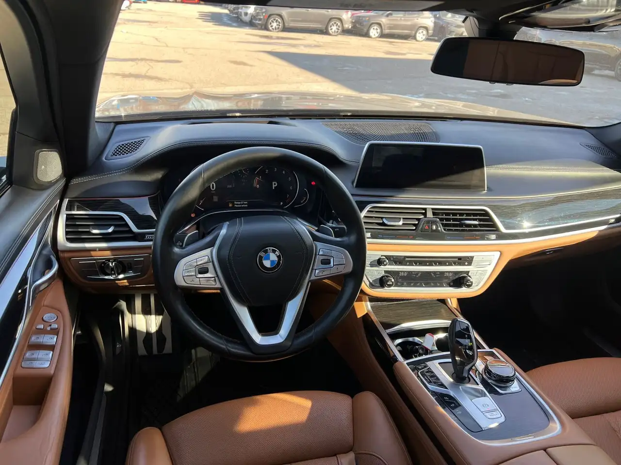 BMW 7 Series снимка BMW 7 Series