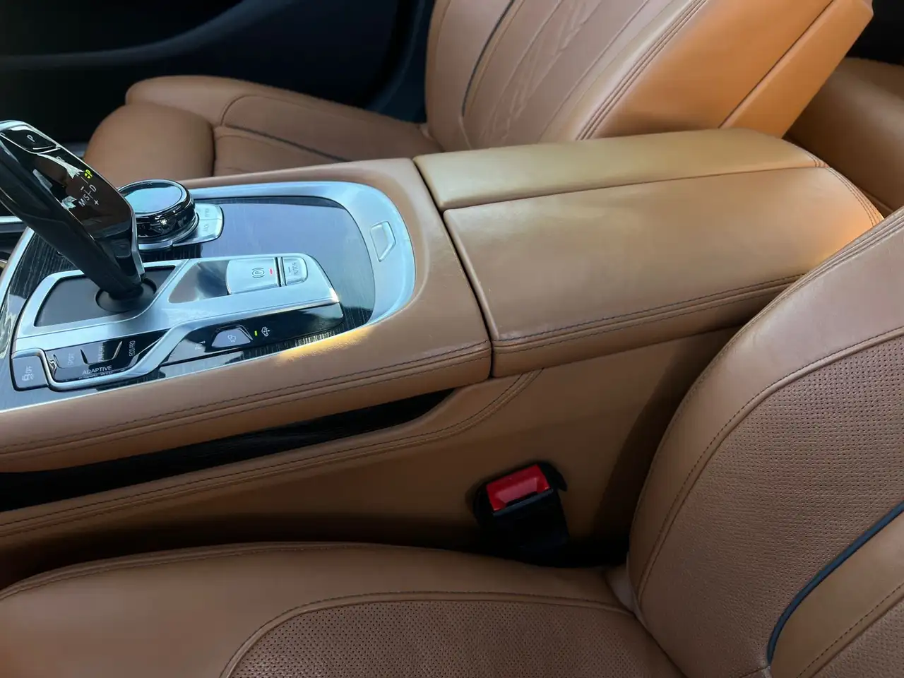 BMW 7 Series снимка BMW 7 Series