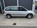 Chrysler Voyager 3.3i V6 SE Luxe Grijs - thumbnail 5