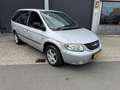 Chrysler Voyager 3.3i V6 SE Luxe Grijs - thumbnail 1