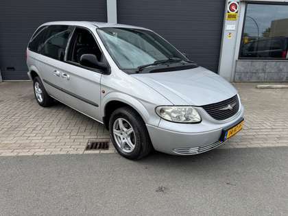 Chrysler Voyager 3.3i V6 SE Luxe