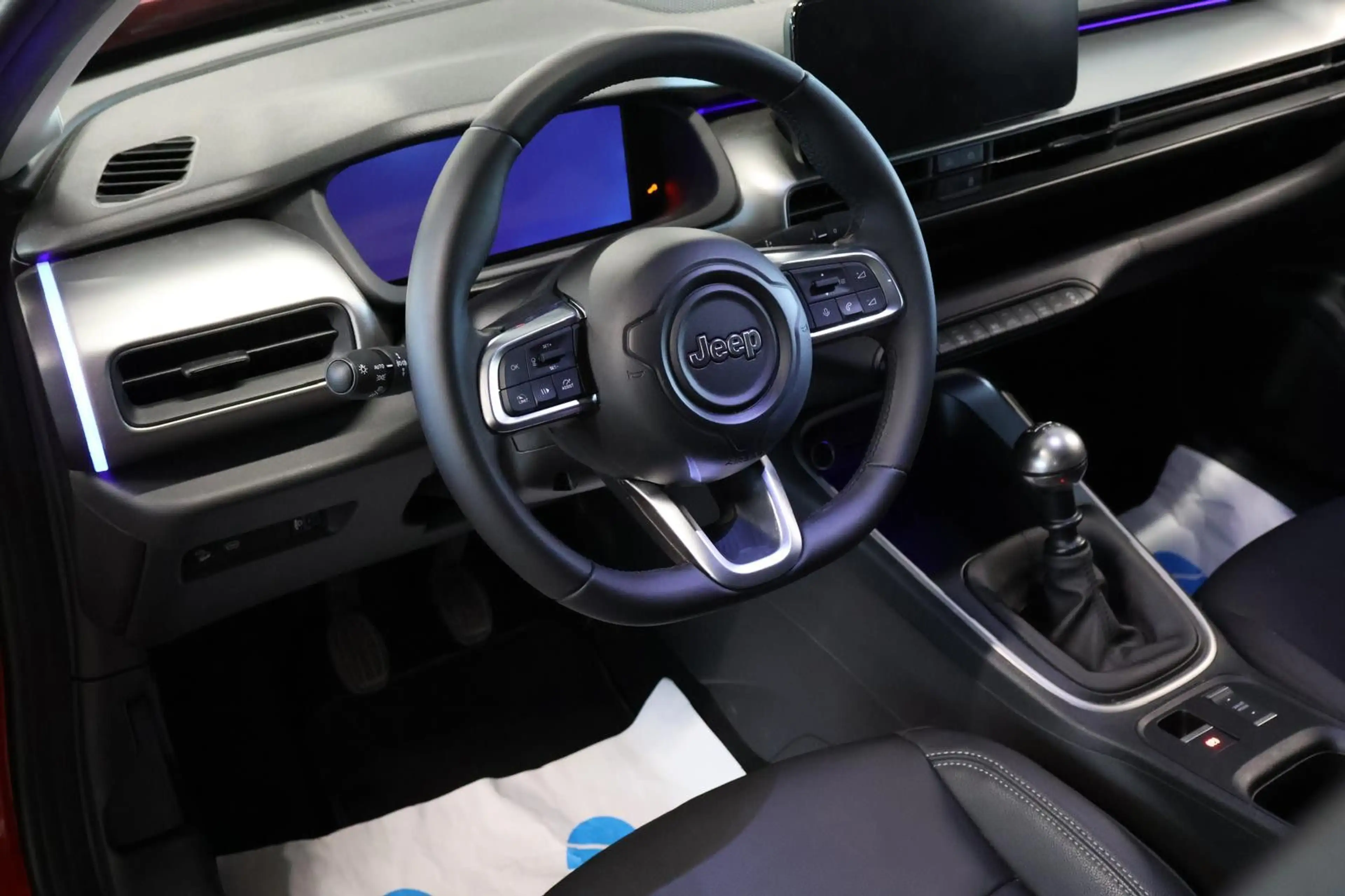 Jeep Avenger Summit MATRIX+MASSAGE+EL.SITZ+WINTER+KAM — photo 9