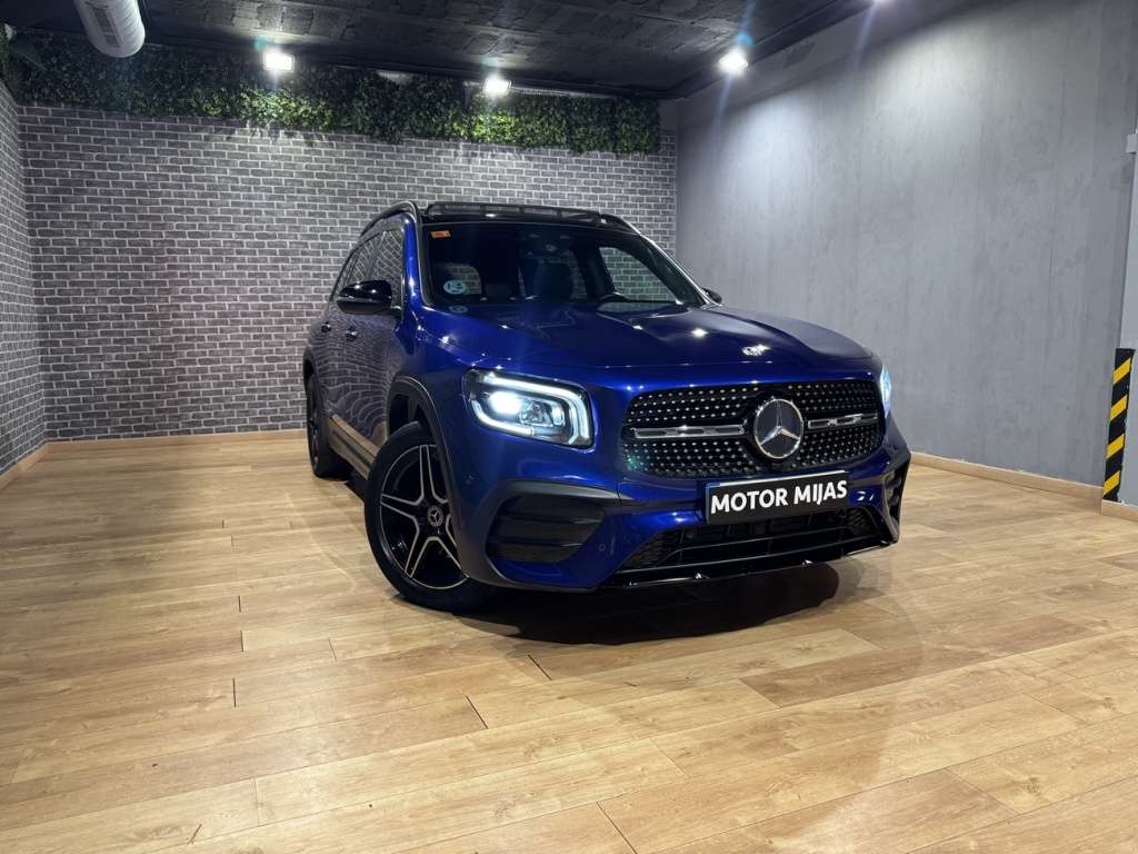 Mercedes-Benz GLB 200