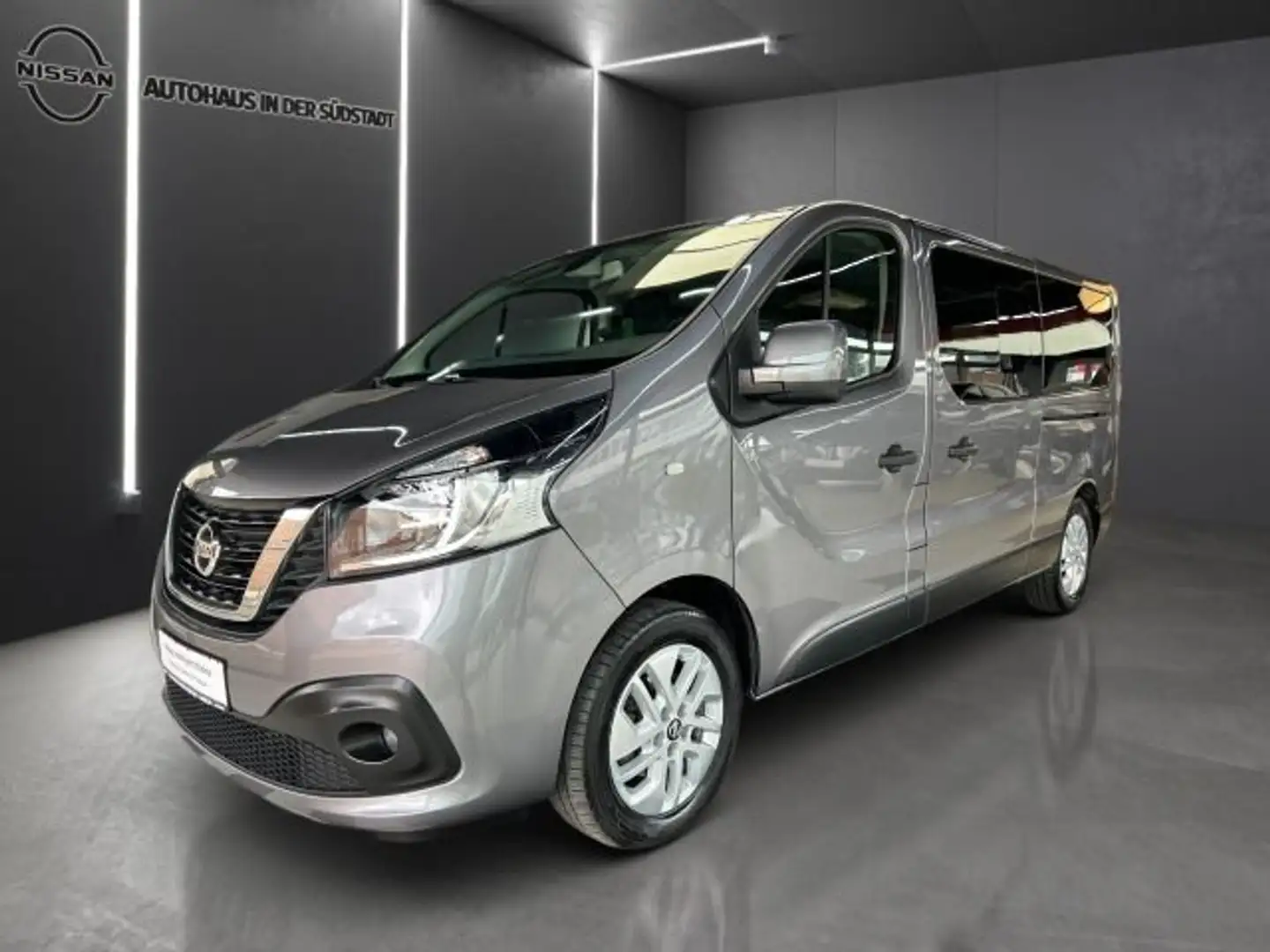 Nissan NV300 Kombi dci170 PREMIUM, Navi, Kamera, AHK Gris - 2