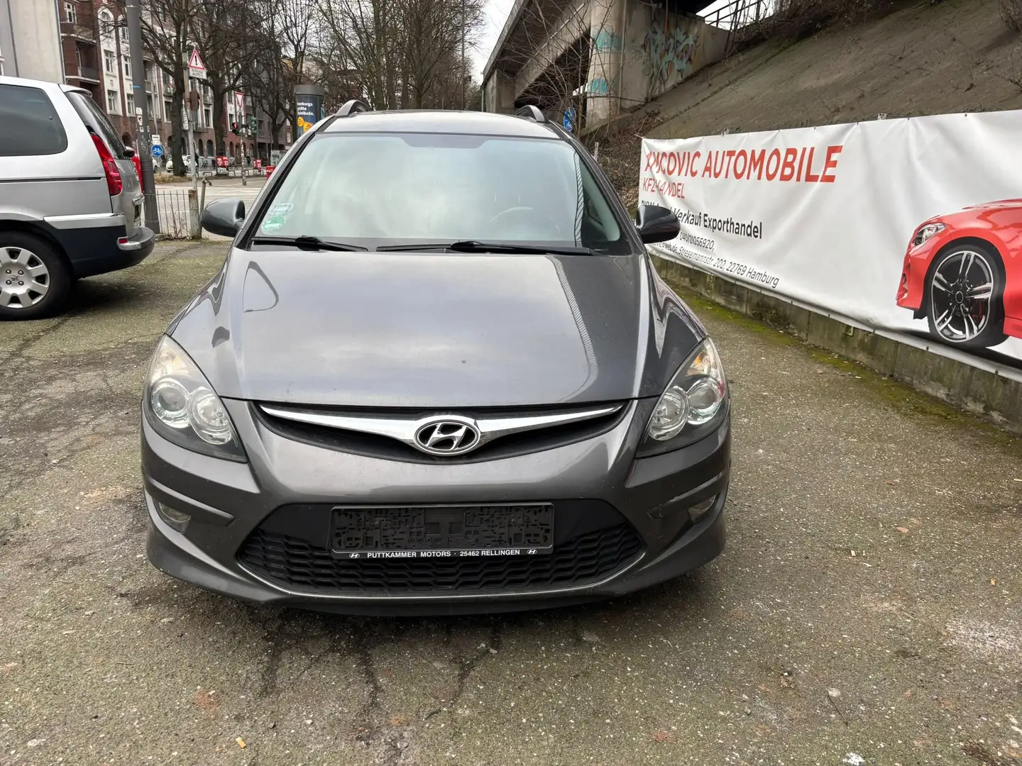 Hyundai i30 Classic Grau - 2