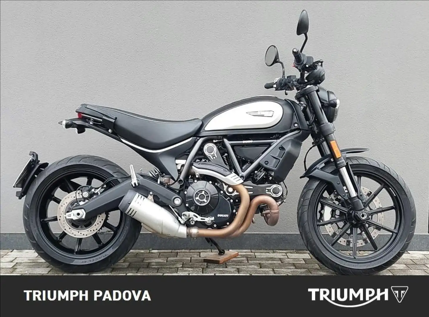 Ducati Scrambler 800 Icon Dark Noir - 1